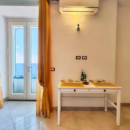 Mansi * Ravello