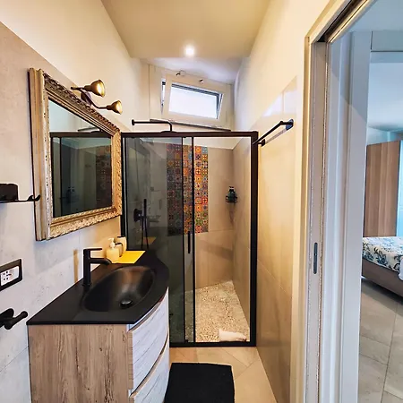 Villa Mansi - Cliffside Sea View Suites, Free Parking - Amalfi Coast 公寓