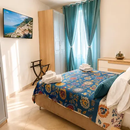 Mansi - Sea View Suites, Free Parking - Apartment *